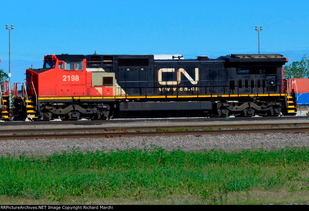 CN 2198